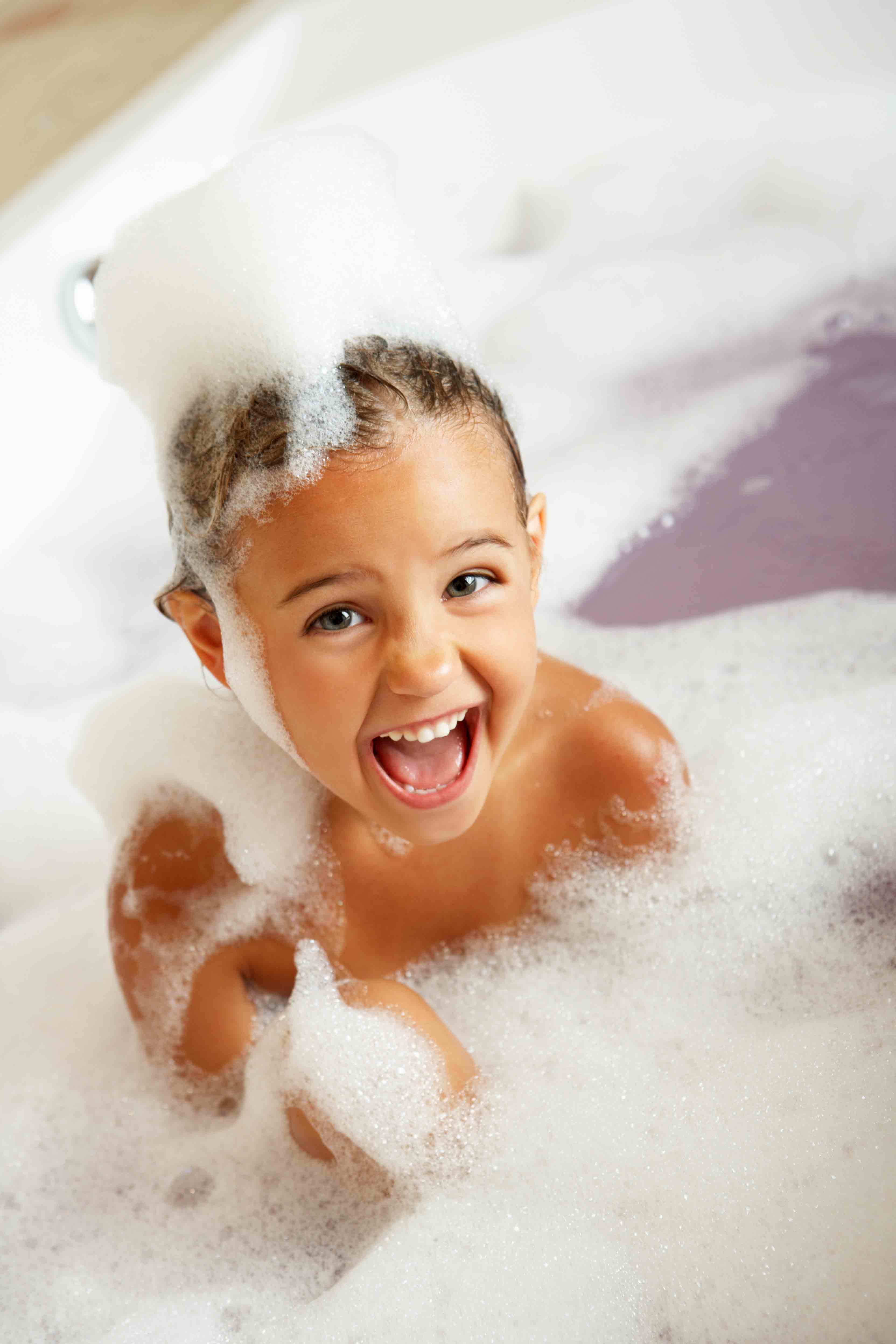 Bathtub Fun: Bath Time Rituals to Put Kids to Bed - MAUI ...